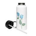 Travel Mug with a Handle mit zarten Blumen